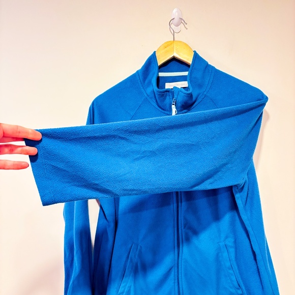 CAROLE HOCHMAN Blue fleece zip-up vest - Picture 8 of 10